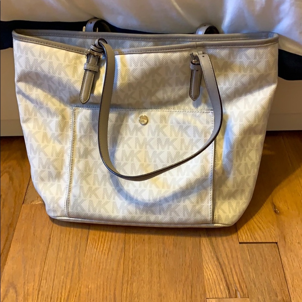 Michael Kors Tote